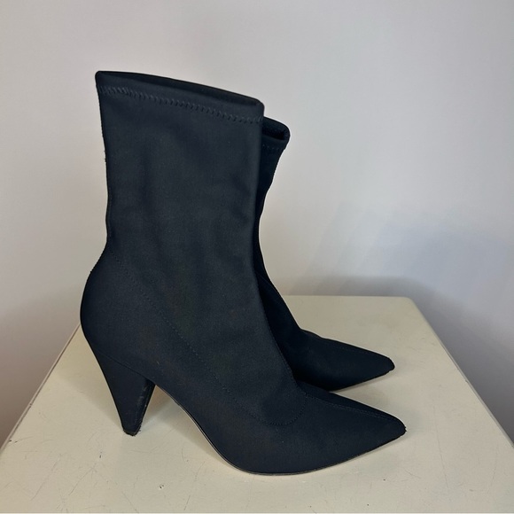 M Gemi Black Nylon Italian Pointed Toe Stretch Heeled Booties, Size 35 (5) - Picture 9 of 10